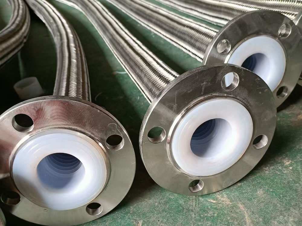 The Essential Need for Fluid Transportation in Highly Corrosive Conditions: PTFE Acid and Alkali Res