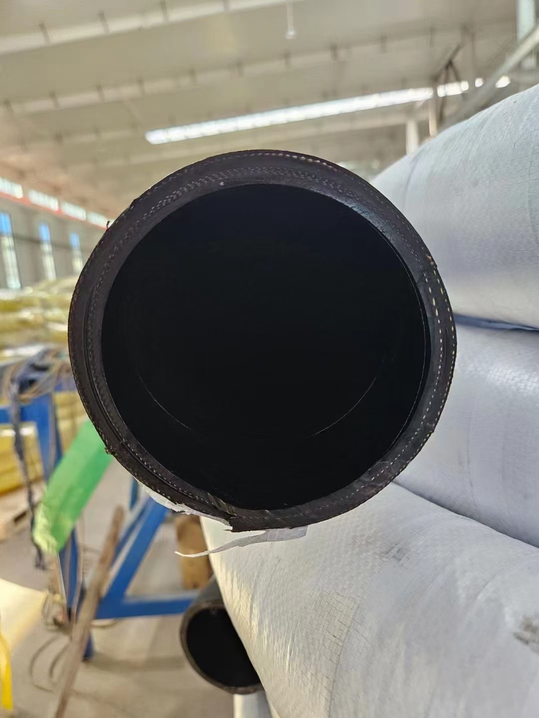 Choose EPDM Chemical-Resistant Rubber Hoses: Don't Use the Experience of Ordinary Oil-Resistant Hos